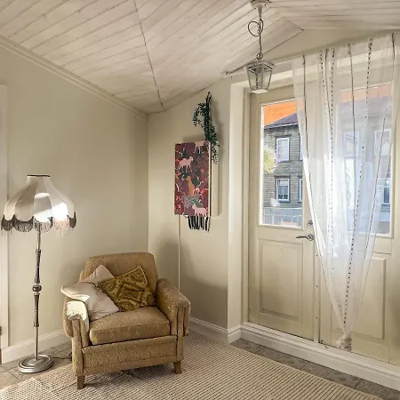 Timuti Art Vikendica Tallinn