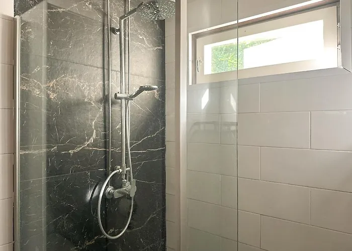 Timuti Art Vikendica